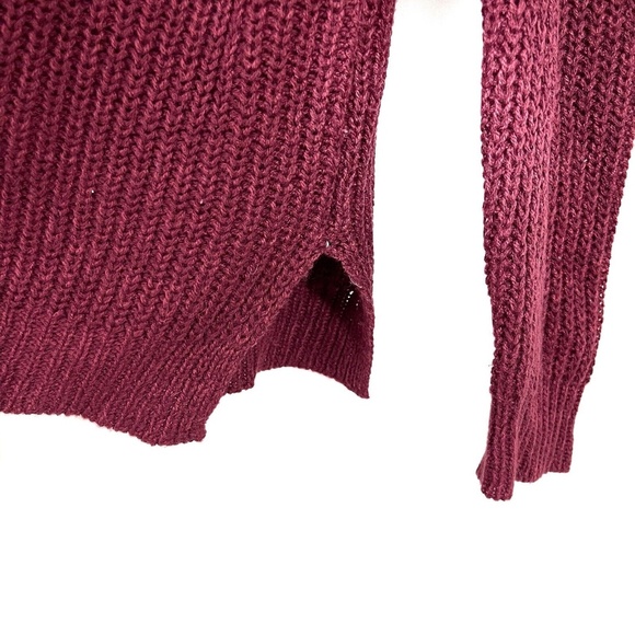 Alya Women’s Size Small Red Burgundy Rorie Scallop Cold Shoulder Sweater Top - Picture 7 of 12